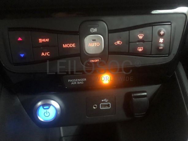 Nissan Leaf  · Ano 2020