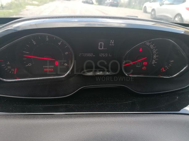 Peugeot 208 1.4HDI · Ano 2012