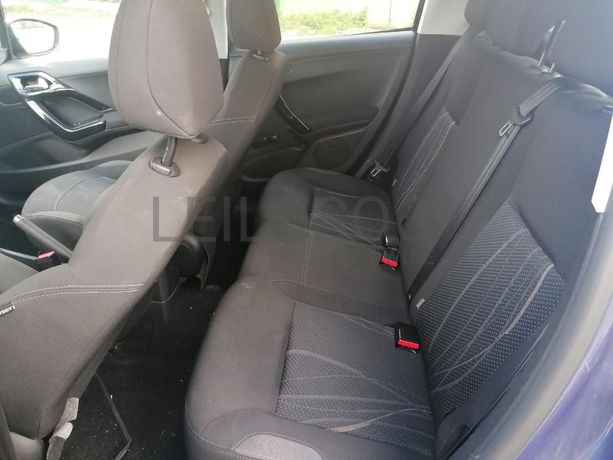 Peugeot 208 1.4HDI · Ano 2012