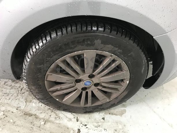 Fiat Punto 1.3D · Ano 2006