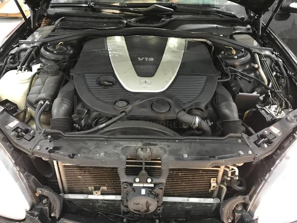 Mercedes-Benz S600 5.5 V12 · Ano 2005