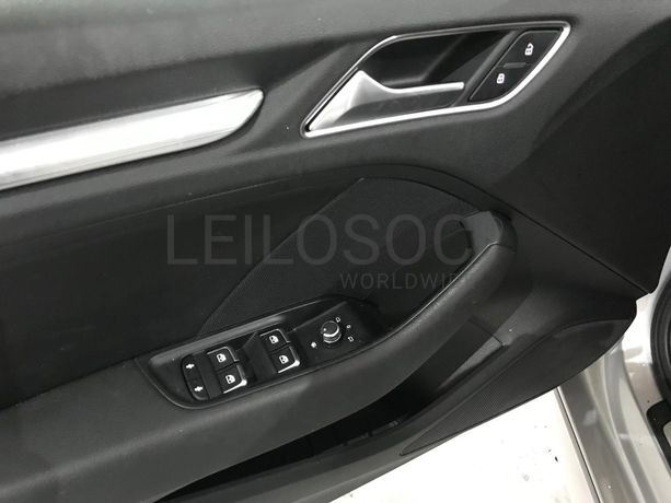 Audi A3 Limousine Diesel · Ano 2016