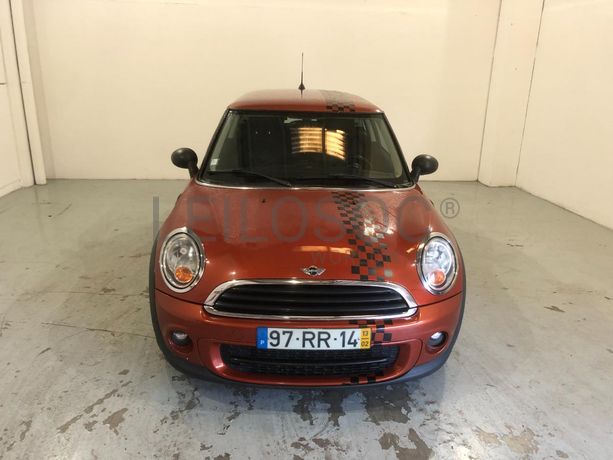 Mini Cooper 1.6D · Ano 2013