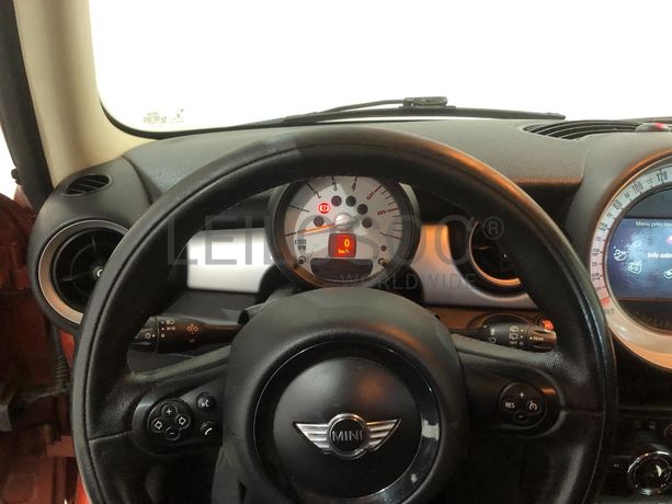 Mini Cooper 1.6D · Ano 2013