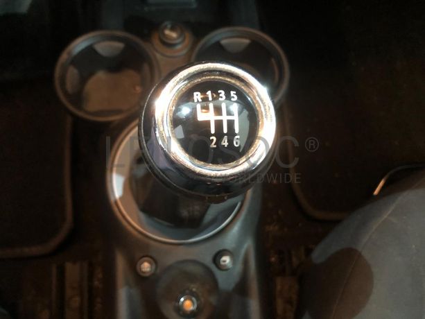 Mini Cooper 1.6D · Ano 2013