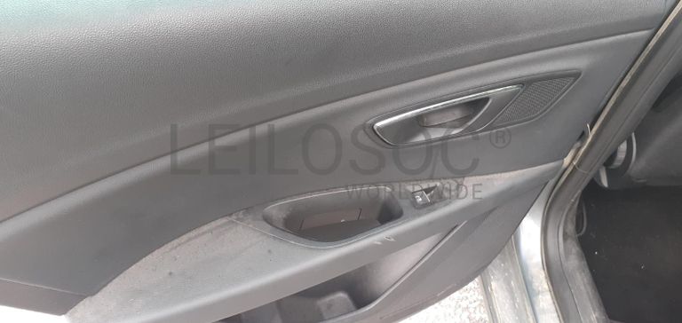 Seat Leon 2.0 TDI · Ano 2015