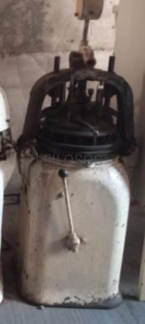 Divisória semi auto ·