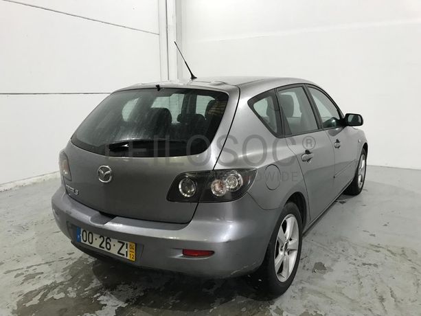 Mazda 3 · Ano 2004