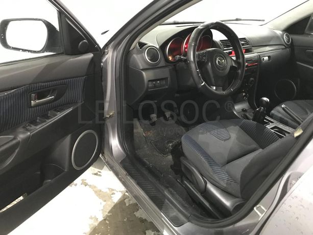 Mazda 3 · Ano 2004