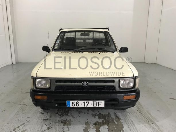 Toyota Hilux 2.4D · Ano 1992