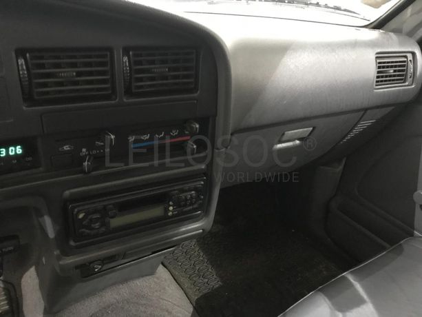 Toyota Hilux 2.4D · Ano 1992