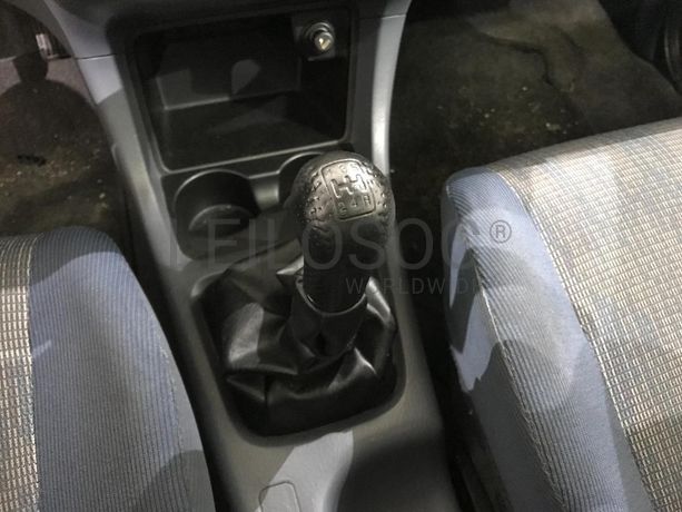 Honda HR-V 1.6 16v · Ano 1999