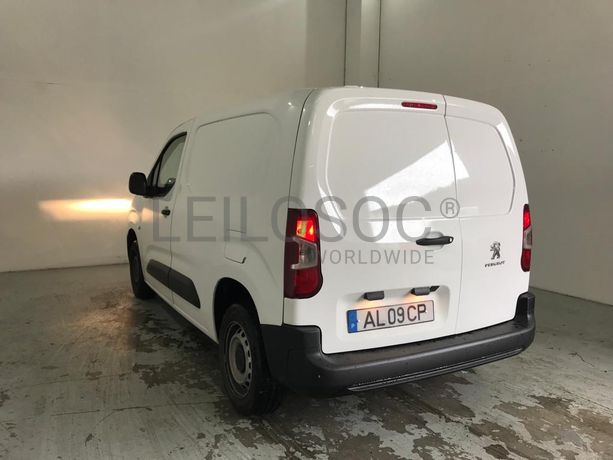 Peugeot Partner 1.5 HDI · Ano 2021