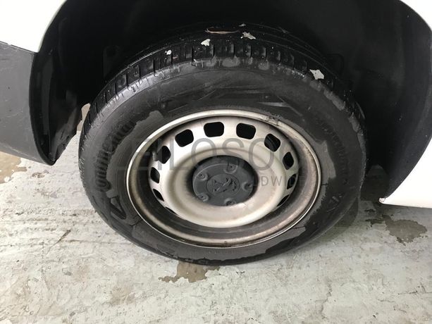 Peugeot Partner 1.5 HDI · Ano 2021