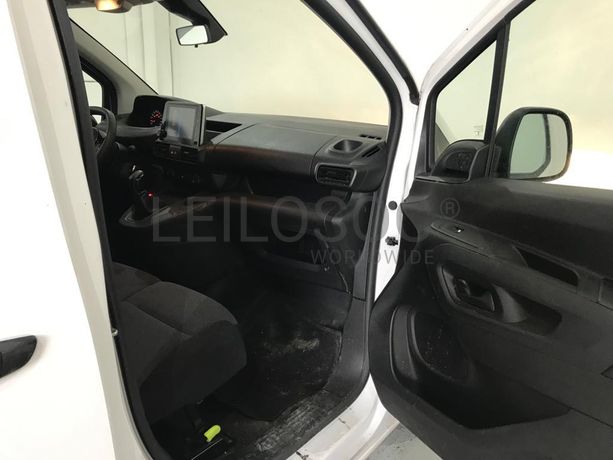 Peugeot Partner 1.5 HDI · Ano 2021