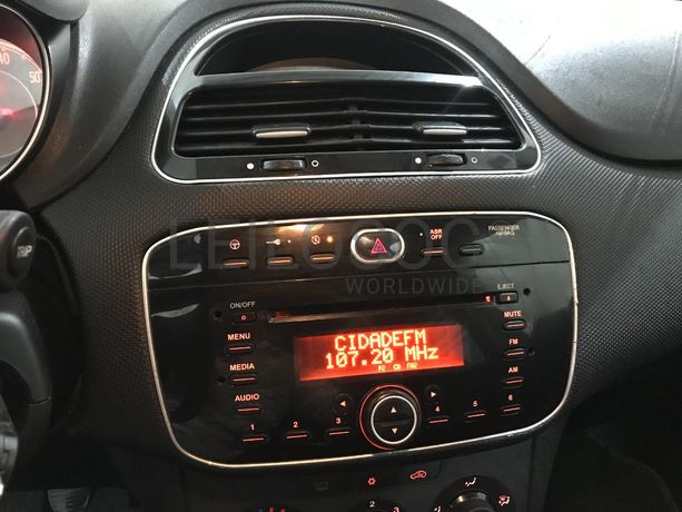 Fiat Punto 1.2 · Ano 2016