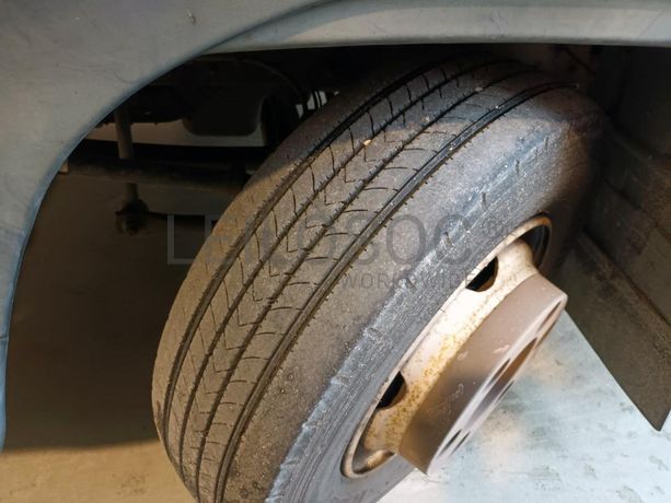 Iveco Eurocargo 75E16 · Ano 2008