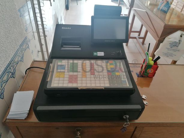 Equipamento Ótico + Material Informático