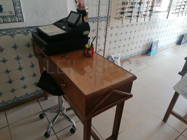 Equipamento Ótico + Material Informático