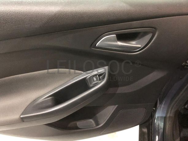 Ford Focus 1.6 TDCI · Ano 2014