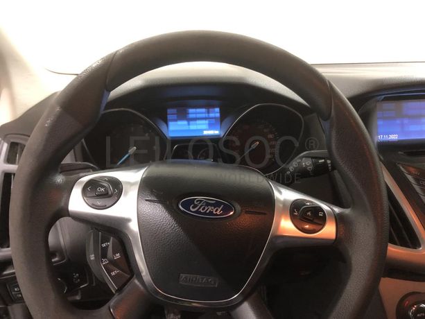 Ford Focus 1.6 TDCI · Ano 2014