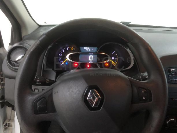 Renault Clio · Ano 2013