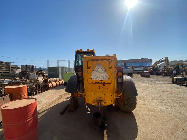 Telescópico JCB TH535