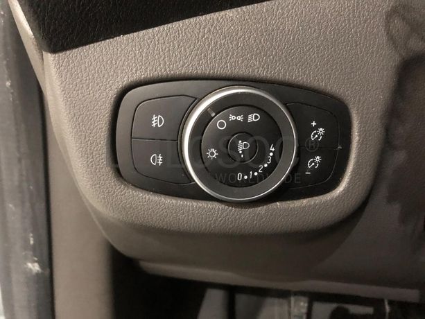 Ford Transit Connect 1.5 TDCI · Ano 2021