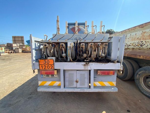 Camião Basculante 26 T (4X2)