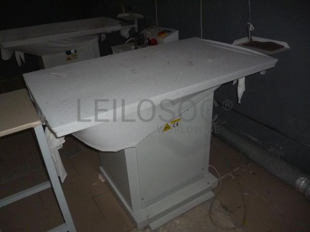 Caldeira + Mesas de passar