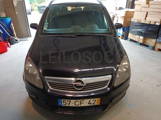 Opel Zafira 1.9 CDTI · Ano 2006