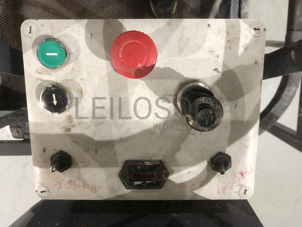 Plataforma Elevatória Airo SF 820