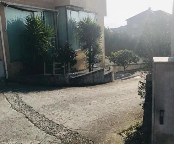 Lugar de Garagem · Valpaços