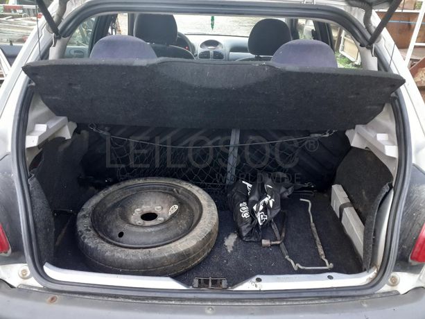 Peugeot 206 1.1 · Ano 1998