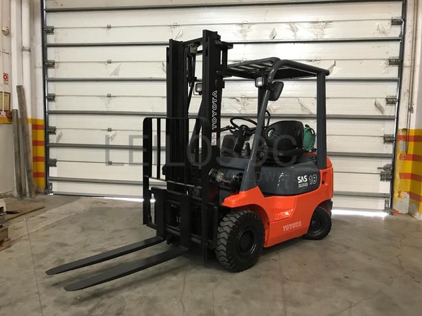Empilhador Toyota 42-7GF18 · Ano  2000