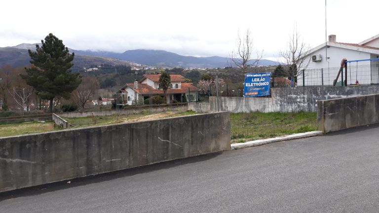 Lote para Construção · Seia