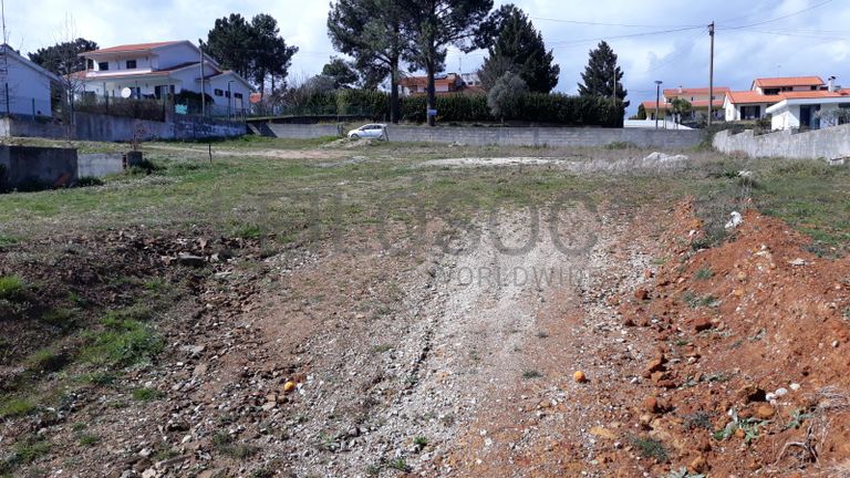 Lote para Construção · Seia