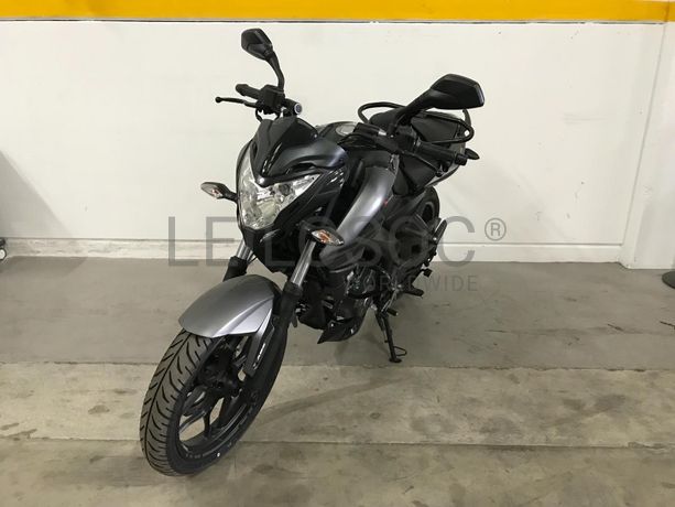 Bajaj Pulsar NS 200 FI ABS