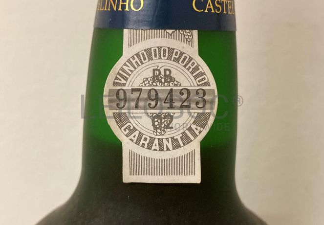 Vinho do Porto 'Quinta do Castelinho' - Três Garrafas de 20, 30 e 40 Anos