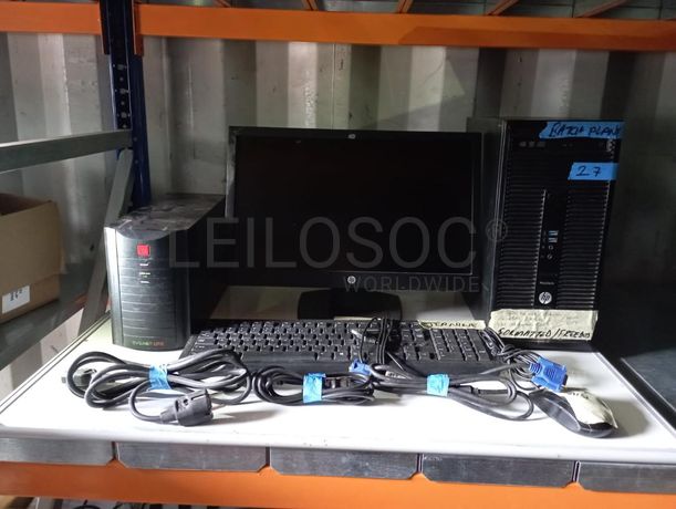 Material Informático ·