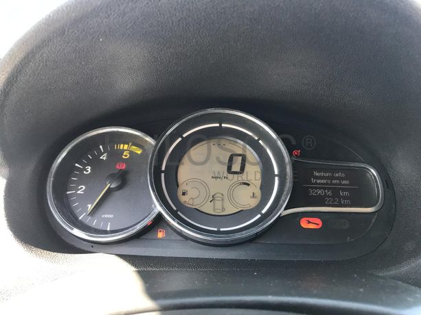 Renault Mégane Coupé 1.5DCI · Ano 2009