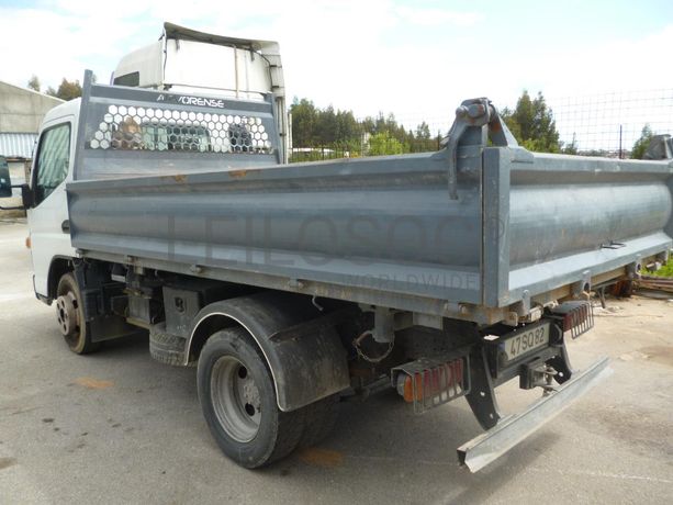 MITSUBISHI CANTER FUSO