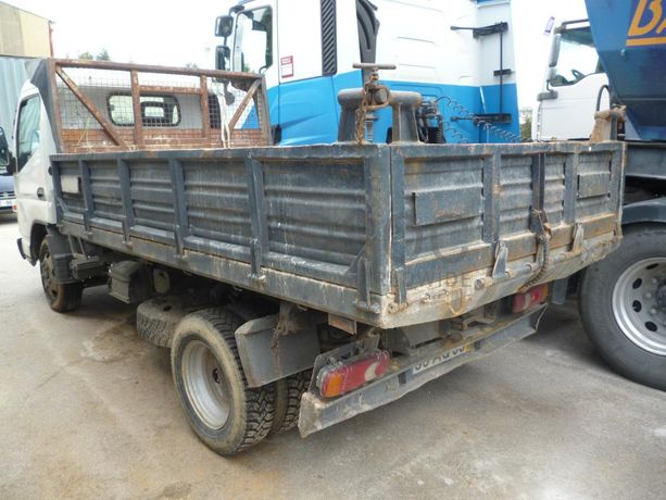 MITSUBISHI CANTER FUSO