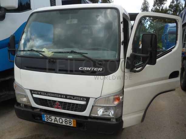 MITSUBISHI CANTER FUSO