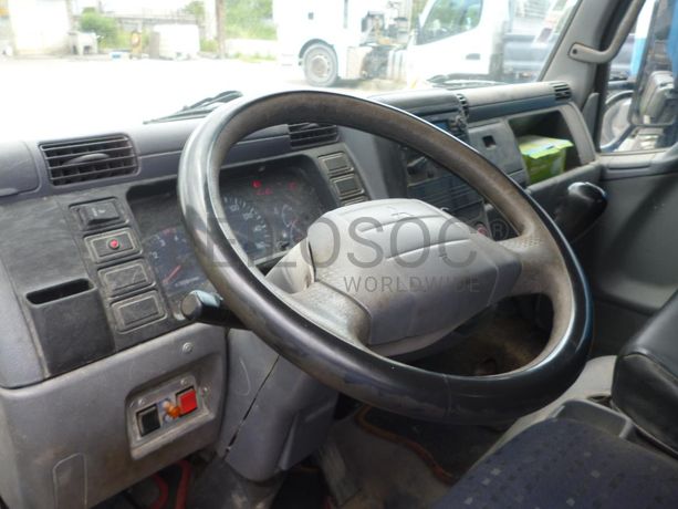 MITSUBISHI CANTER FUSO