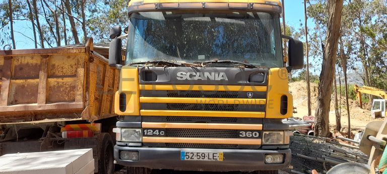 SCANIA 124CB 360