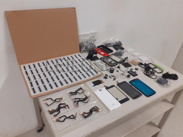 Componentes e Peças para Smartphones · Telemóveis · Telefones · Acessórios