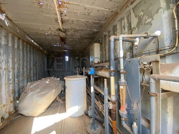 Contentor marítimo  ·