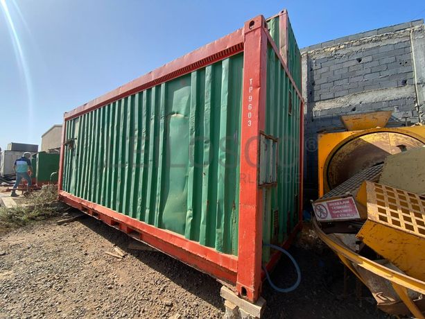 Contentor marítimo  ·