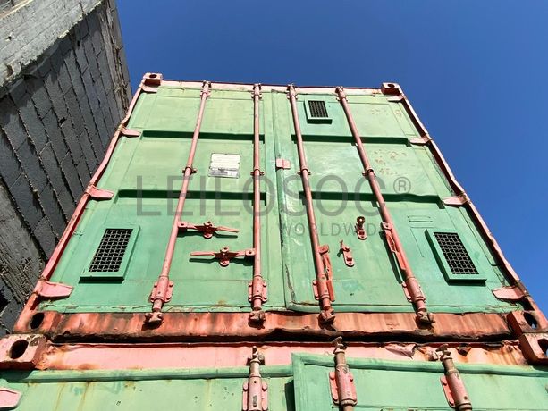 Contentor marítimo  ·